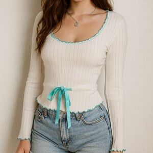 La vie  en rose frilly coquette long sleeve top M